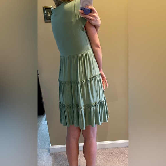 Forever 21 Sage Green Tiered Dress - Picture 5 of 9